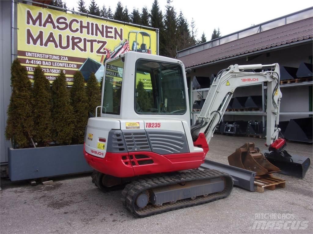 Takeuchi TB 235 Minigraafmachines < 7t