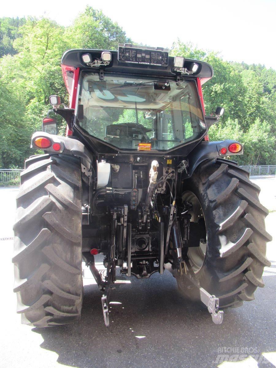 Valtra N 141 Tractoren