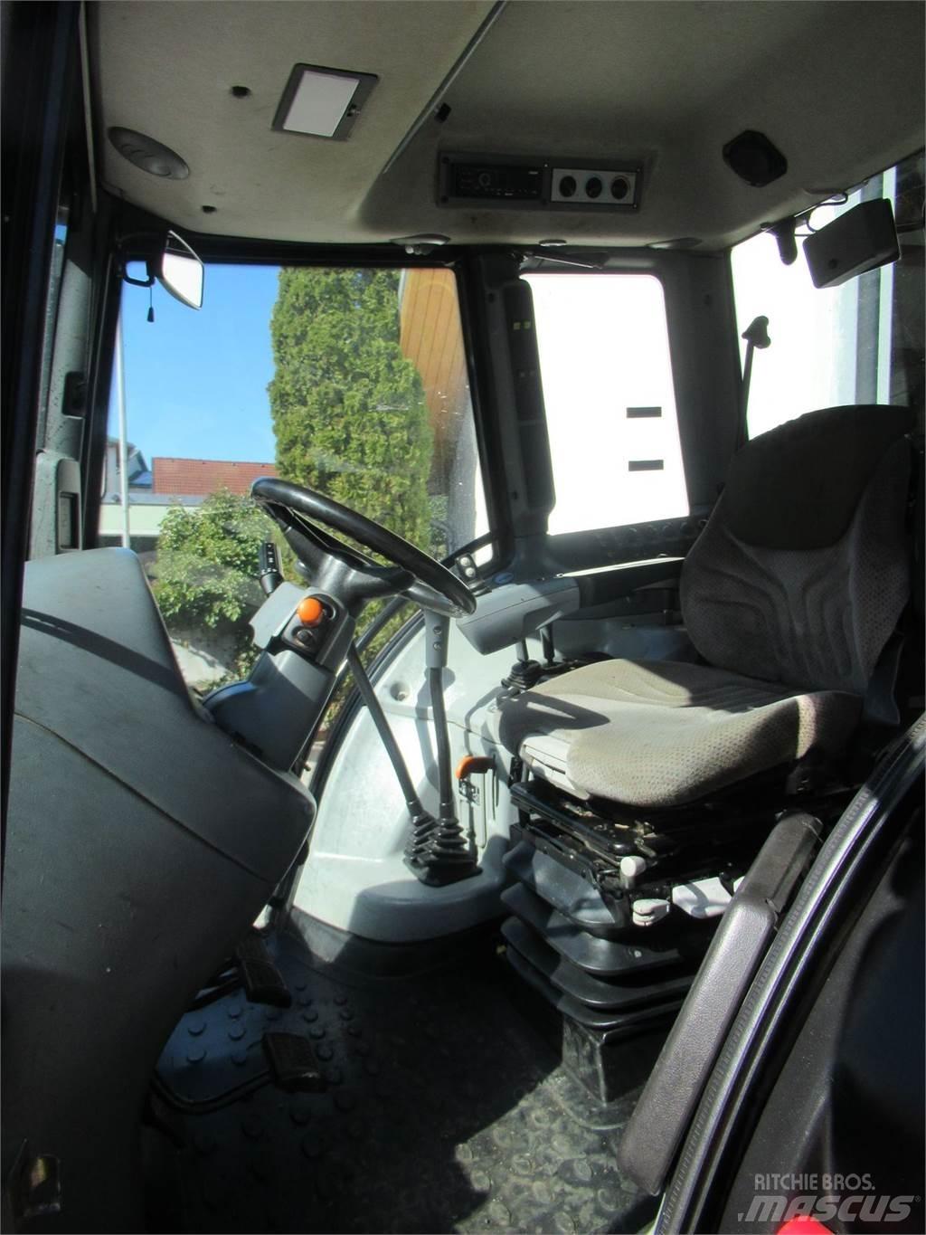 Valtra N 92 Hi Tech Tractoren