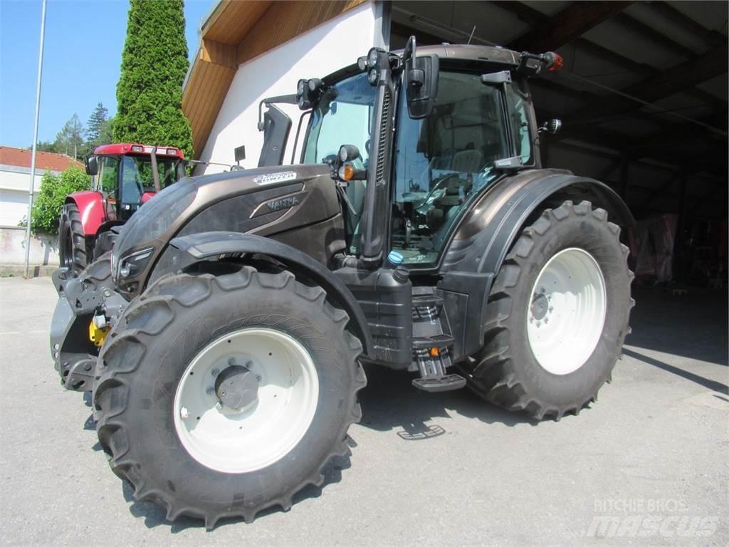 Valtra N134 (Stufe V) Tractoren