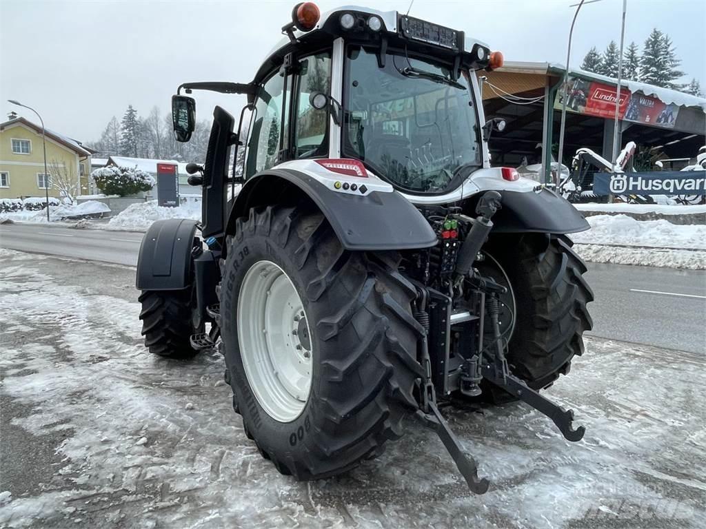 Valtra N175 Active Tractoren
