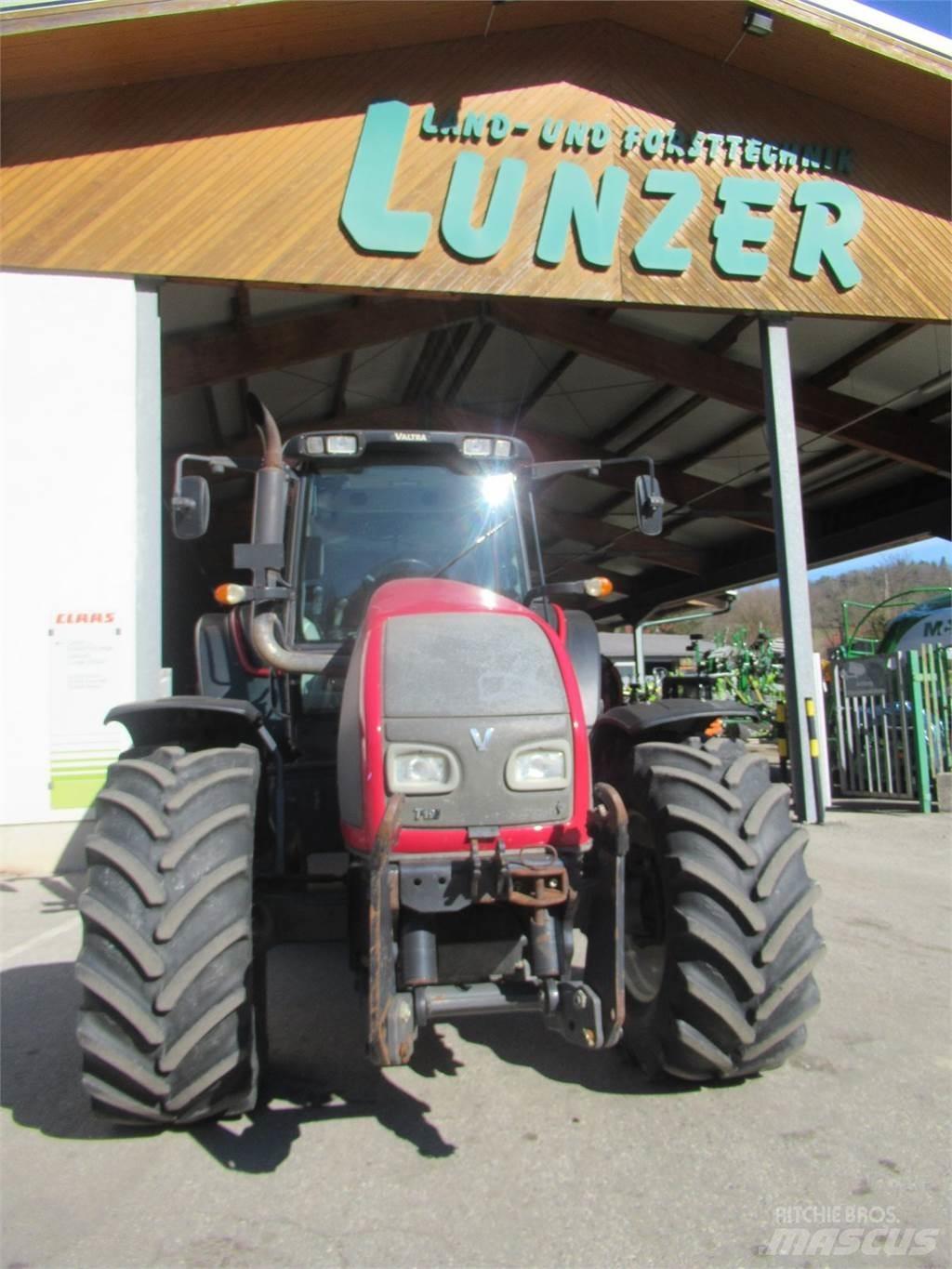 Valtra T 191 HiTech Tractoren