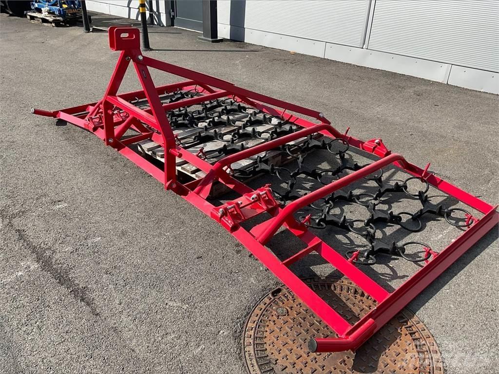 Wiesenegge 3 M Overige grondbewerkingsmachines en accessoires