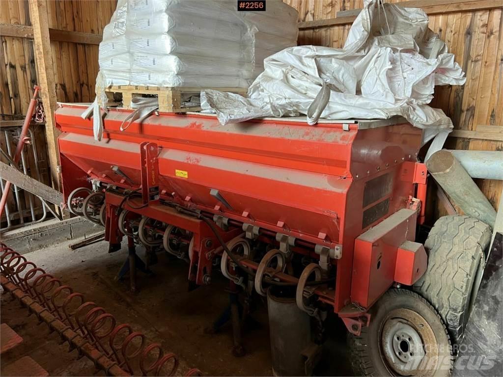 Tume HKL 250B Overige hooi- en voedergewasmachines
