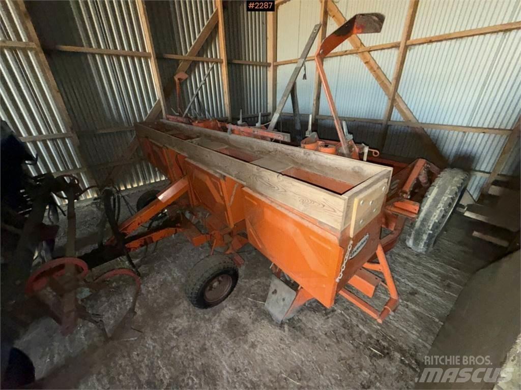 Underhaug 4 Radig Bouw - Overige