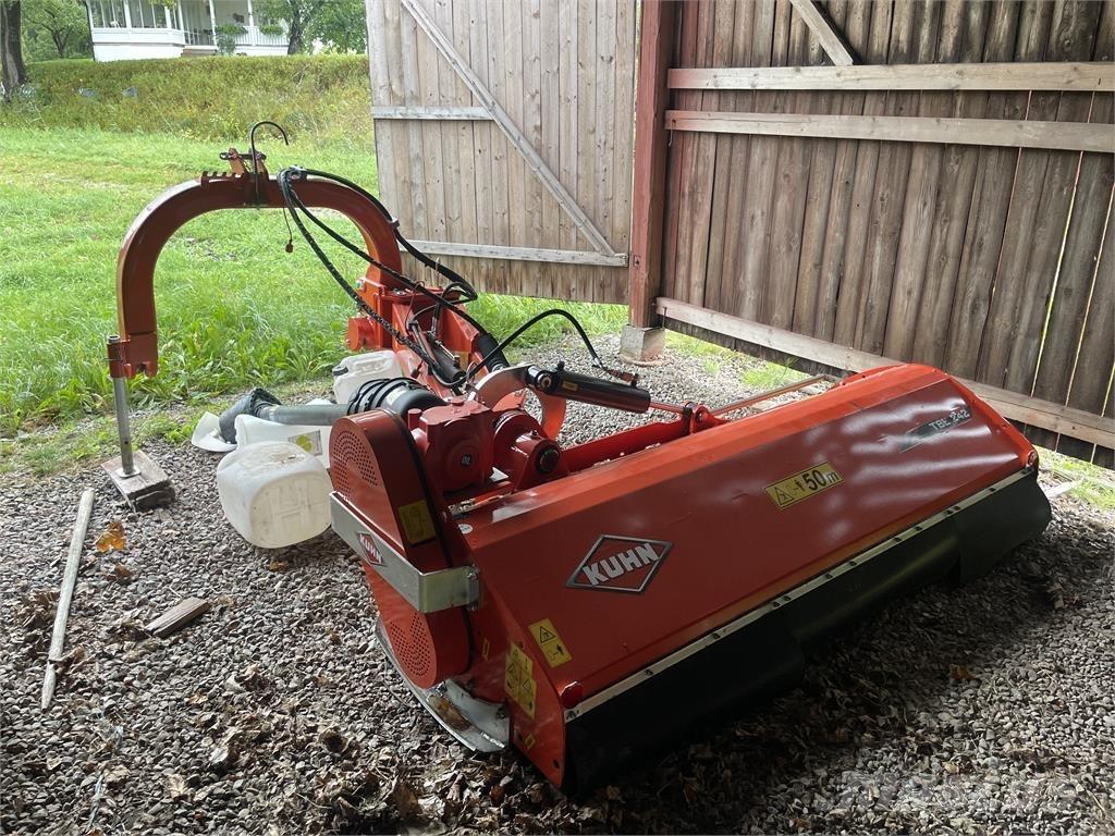 Kuhn TBE242 Maaiers