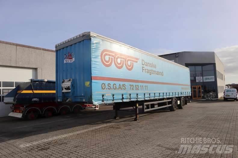 Krone 34 pl. Opleggers met meesturende achterwielen