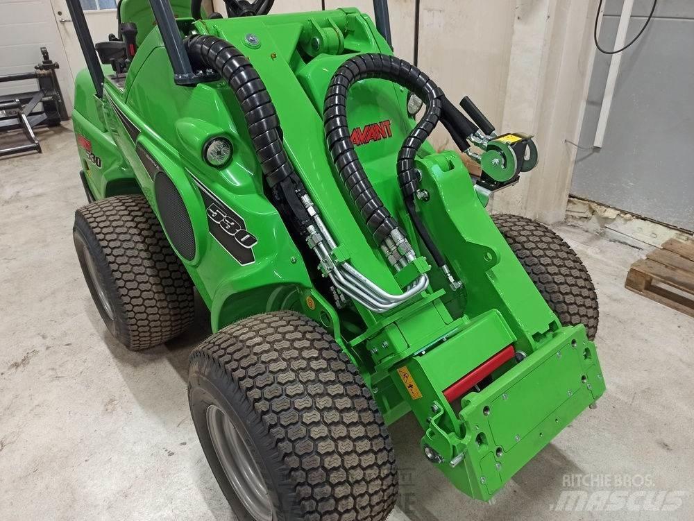 Avant 530 Miniladers
