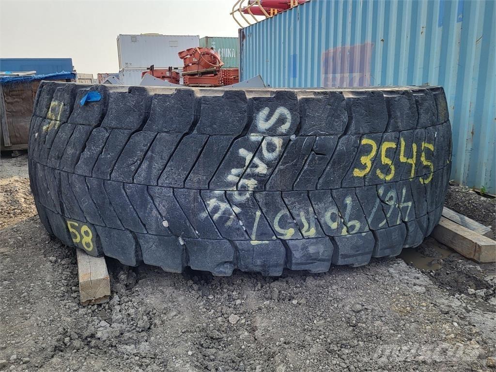Bridgestone VREV Banden, wielen en velgen