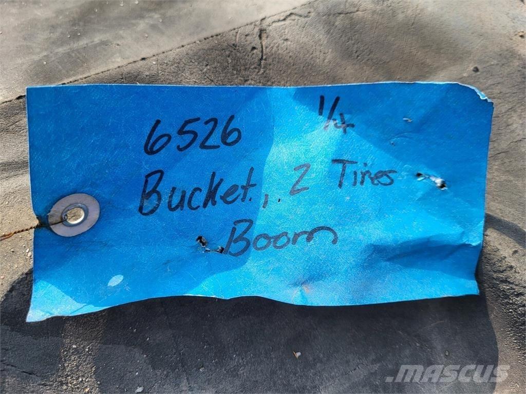 Bridgestone VREV Banden, wielen en velgen