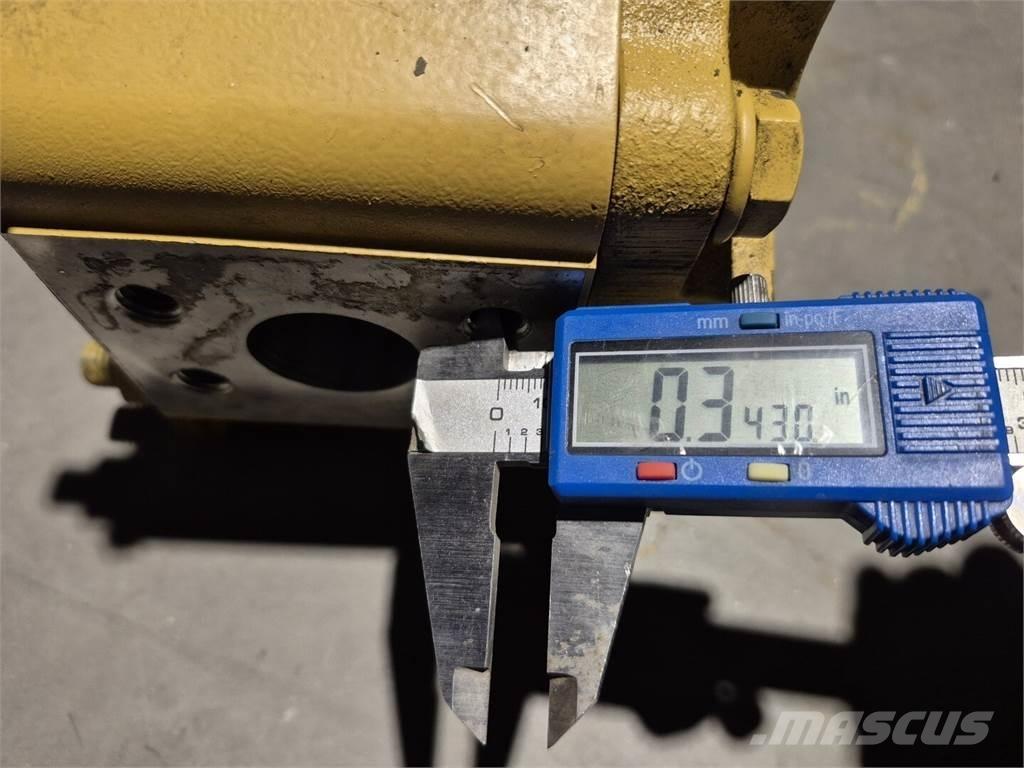 CAT 271-3002 Waterpompen