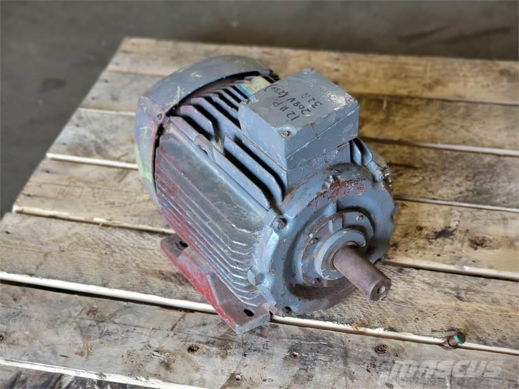  CEM MEUT 132 MH4 Industriële motoren