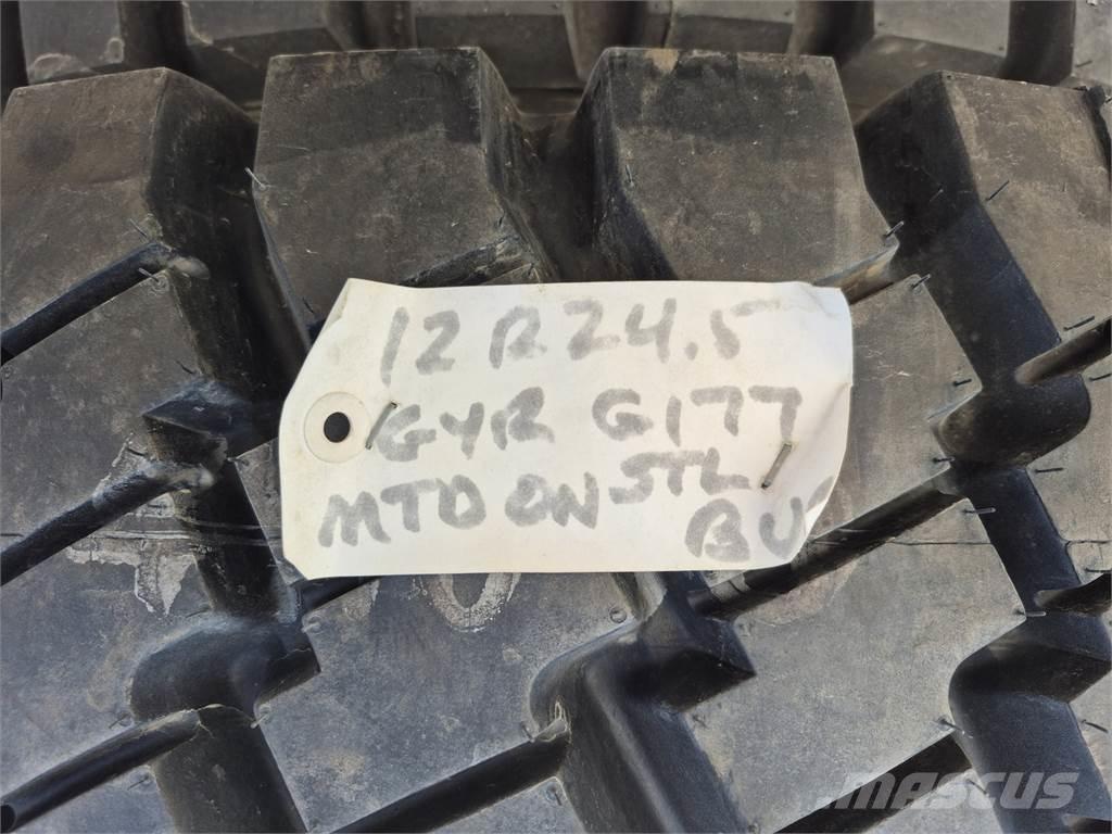 Goodyear G177 Banden, wielen en velgen