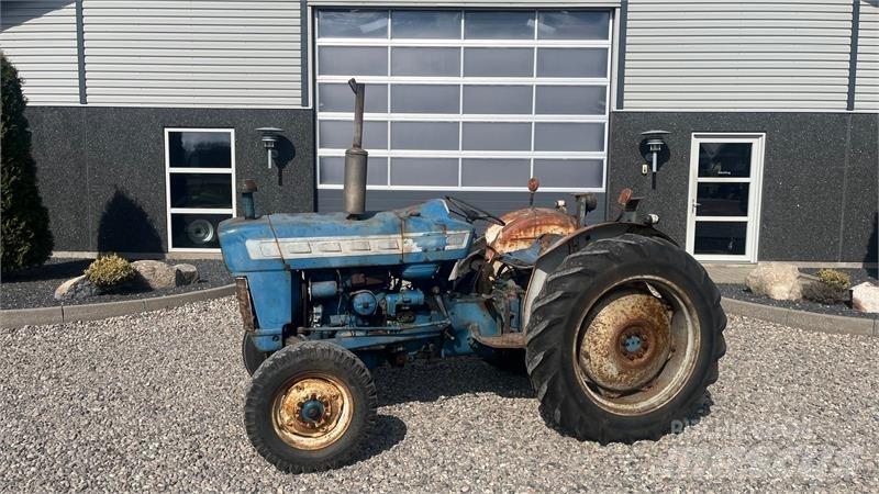 Ford 3000 Tractoren