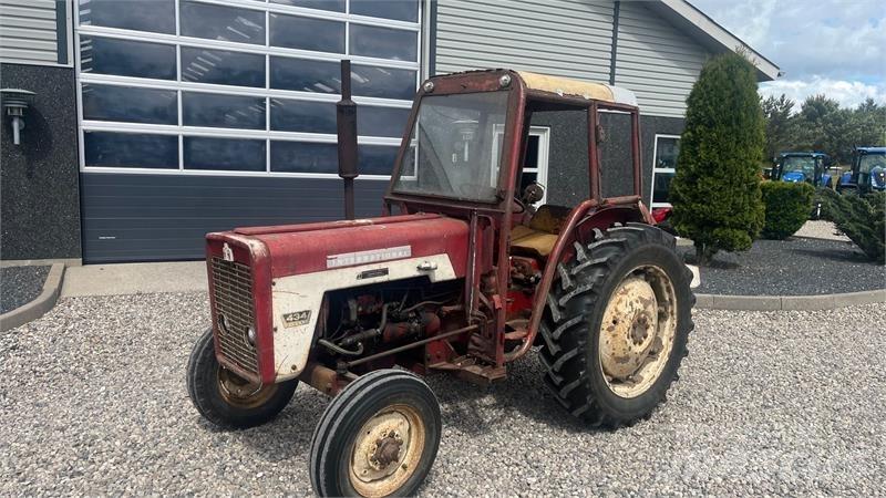 IH 434 Tractoren