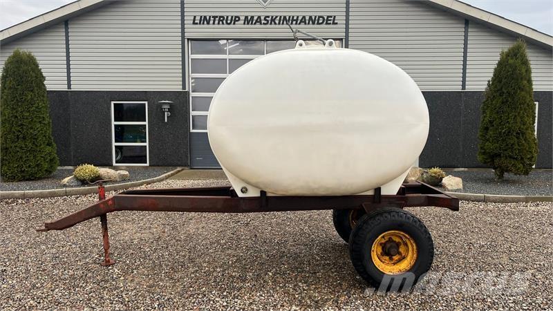  - - - Vandvogn Irrigatiesystemen