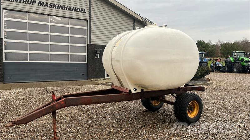  - - - Vandvogn Irrigatiesystemen