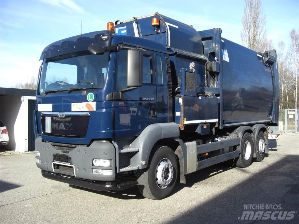 MAN 26360FNLL / RECHTSGEST. Vuilniswagens