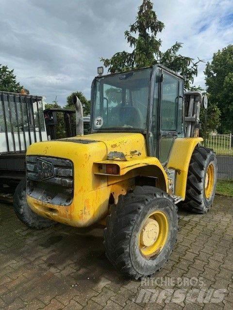 JCB 940-2 Vorkheftruck voor zwaar terrein