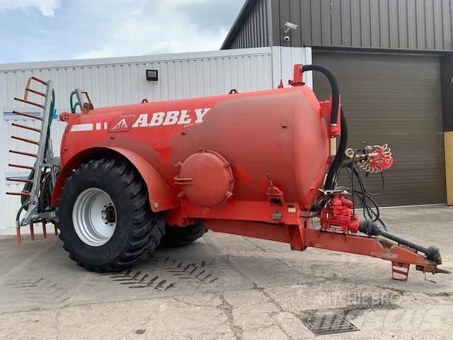 Abbey 2500G Tanker Mesttank