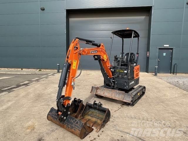 Develon DX20z-7 Rupsgraafmachines