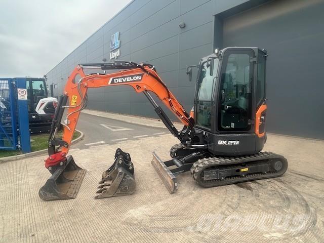 Develon Dx27z-7 Rupsgraafmachines