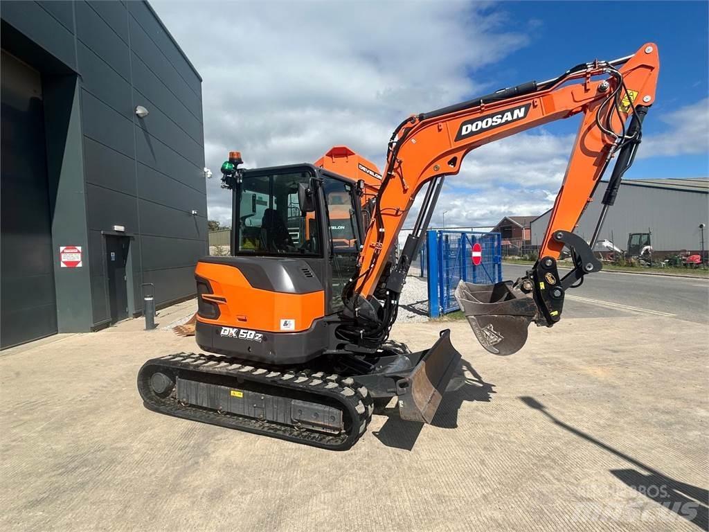 Doosan DX50z Rupsgraafmachines