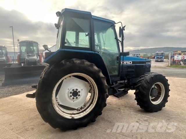 Ford 7740 Tractoren
