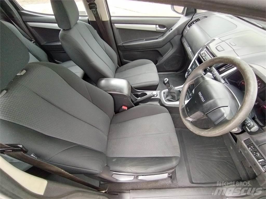Isuzu Eiger Bestelwagens met open laadbak