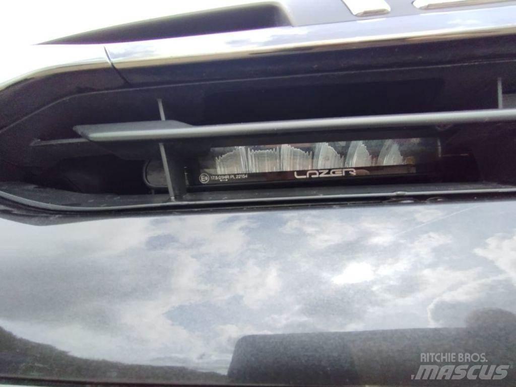 Isuzu V-Cross Bestelwagens met open laadbak