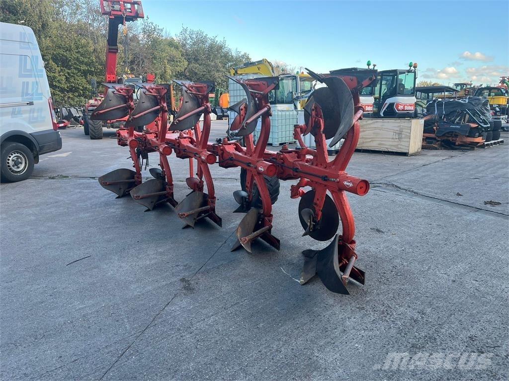 Kuhn Vari-Master Conventionele ploegen