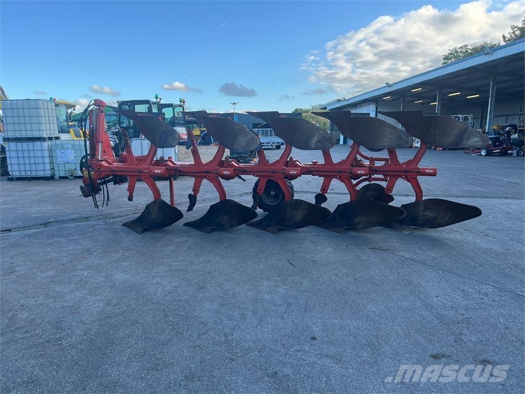 Kuhn Vari-Master Conventionele ploegen
