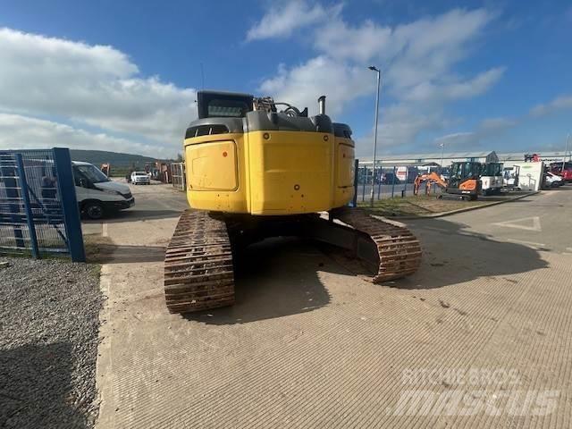New Holland E235bsr-2 Rupsgraafmachines