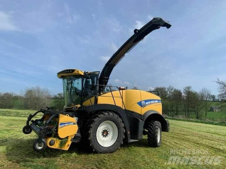 New Holland Fr780 Getrokken veldhakselaar