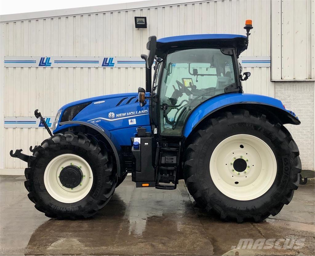 New Holland T6.180 Tractoren