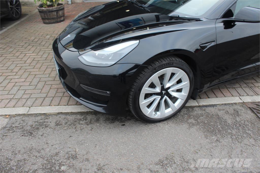 Tesla Model 3 Bestelwagens met open laadbak