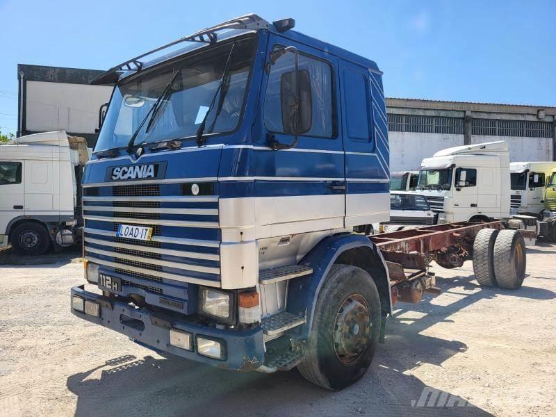 Scania 112H Chassis met cabine