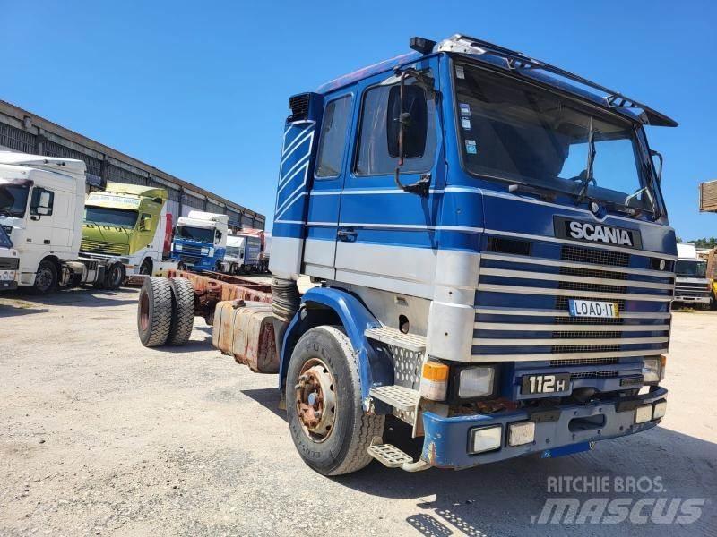 Scania 112H Chassis met cabine
