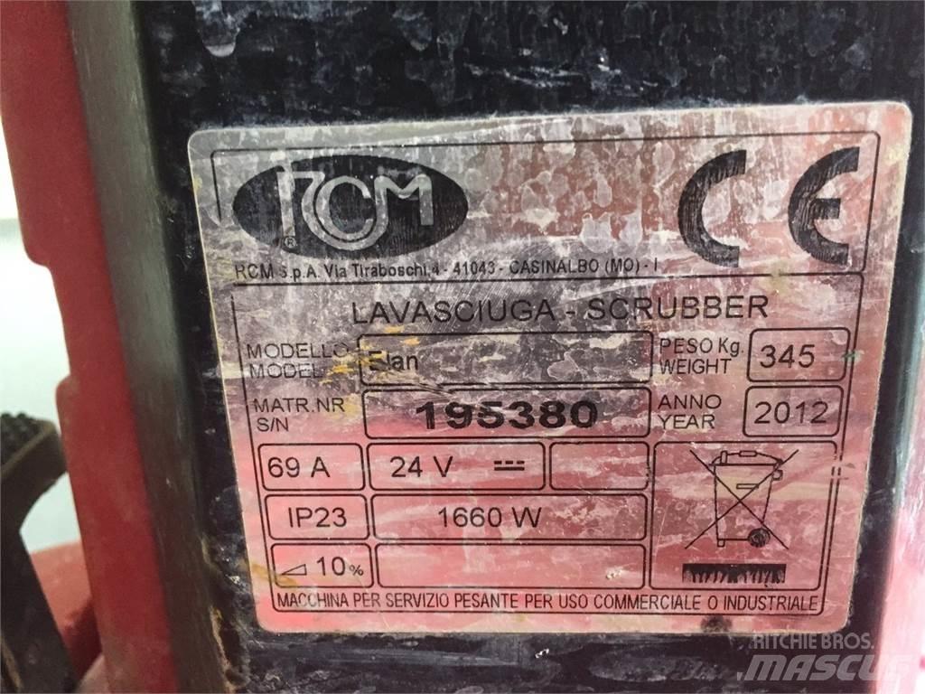RCM ELAN 732 Veegmachines