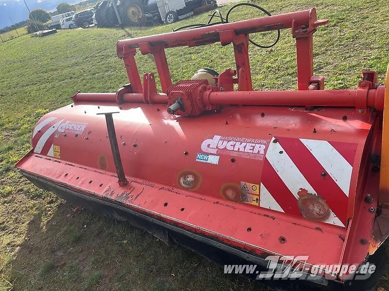 Dücker UM 30 Bouw - Overige