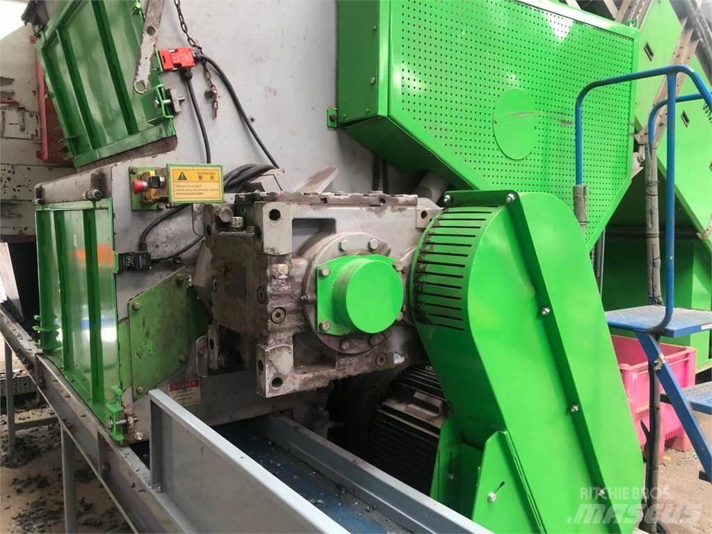 DGM 1500 Shredders