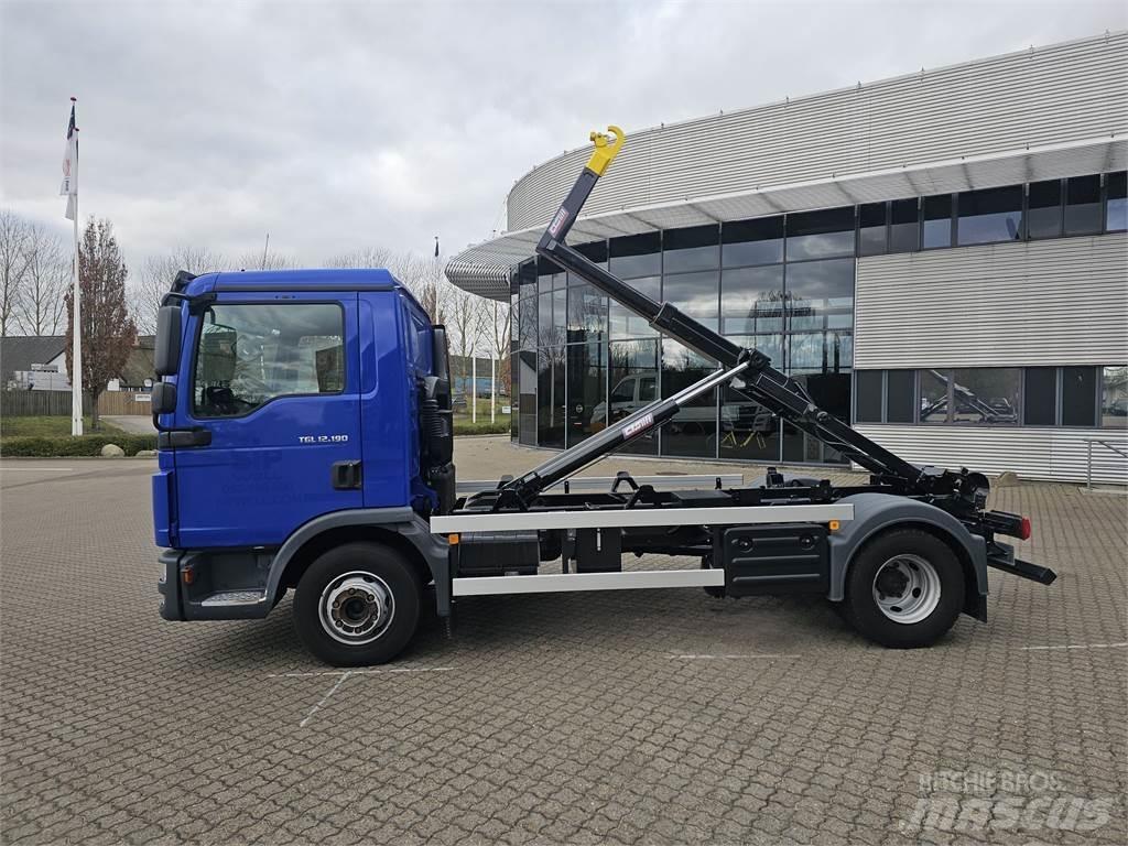 MAN TGL 12.190 BL Vrachtwagen met containersysteem