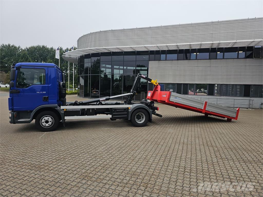 MAN TGL 12.190 BL Vrachtwagen met containersysteem