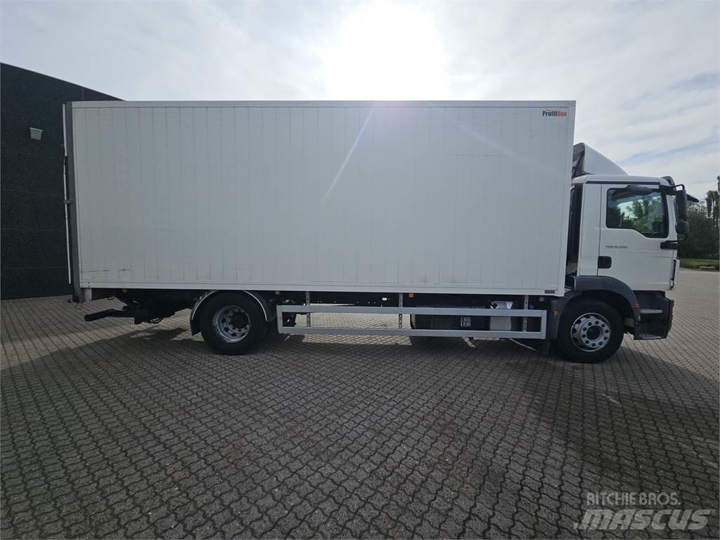 MAN TGM 18.290 Bakwagens met gesloten opbouw