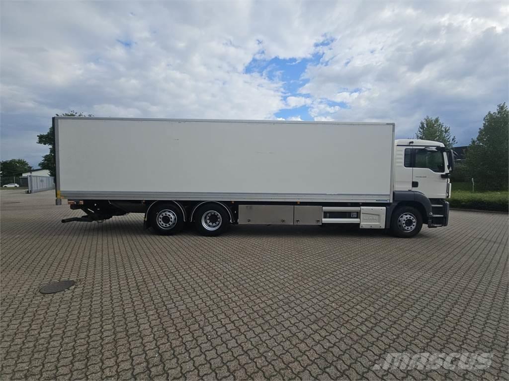 MAN TGS 26.420 Bakwagens met gesloten opbouw