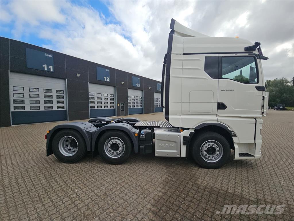 MAN TGX 26.520 Trekkers