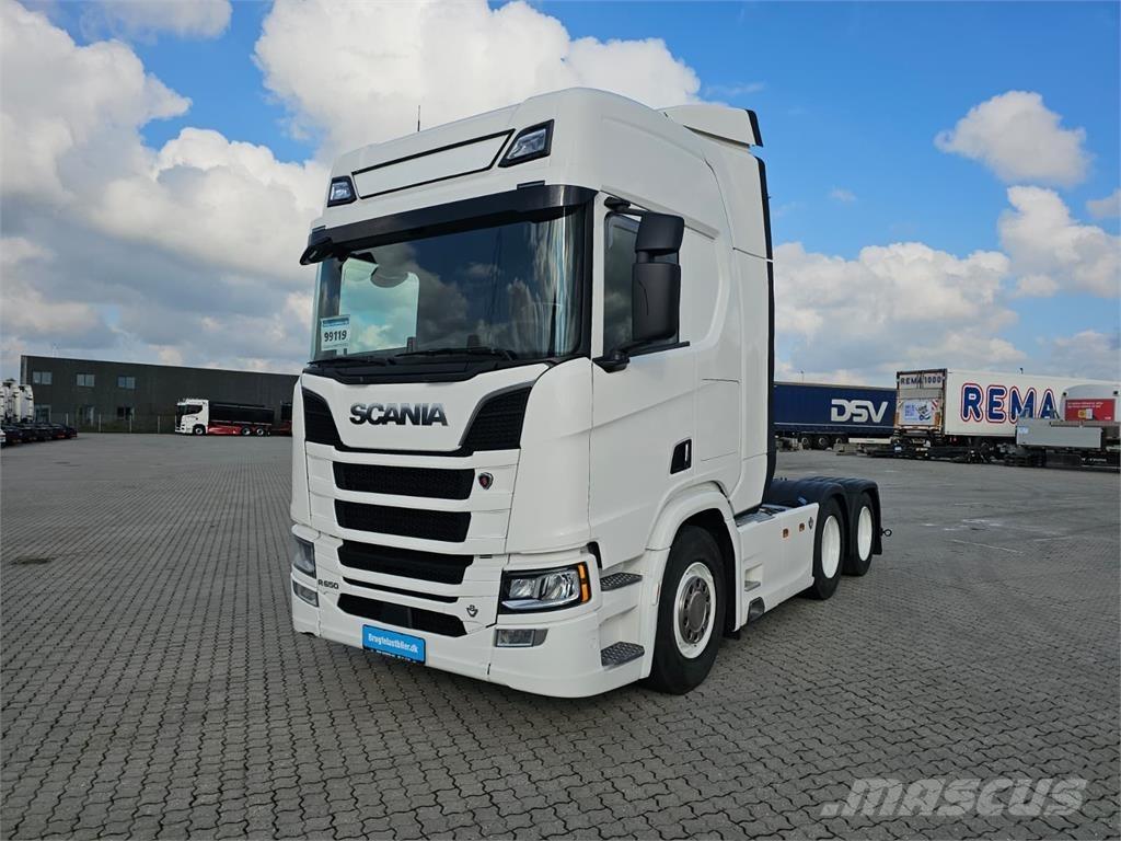 Scania R650 6X2 Trekkers
