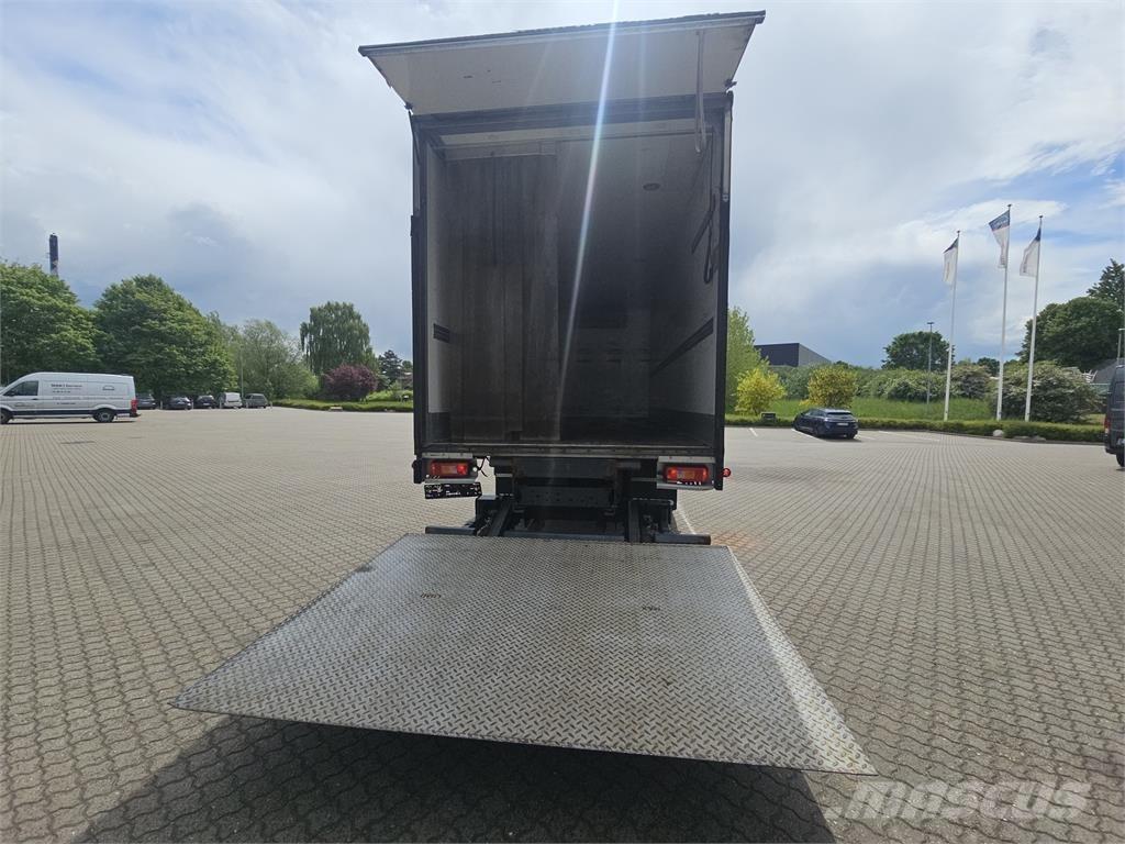 Volvo FE320 Koelwagens