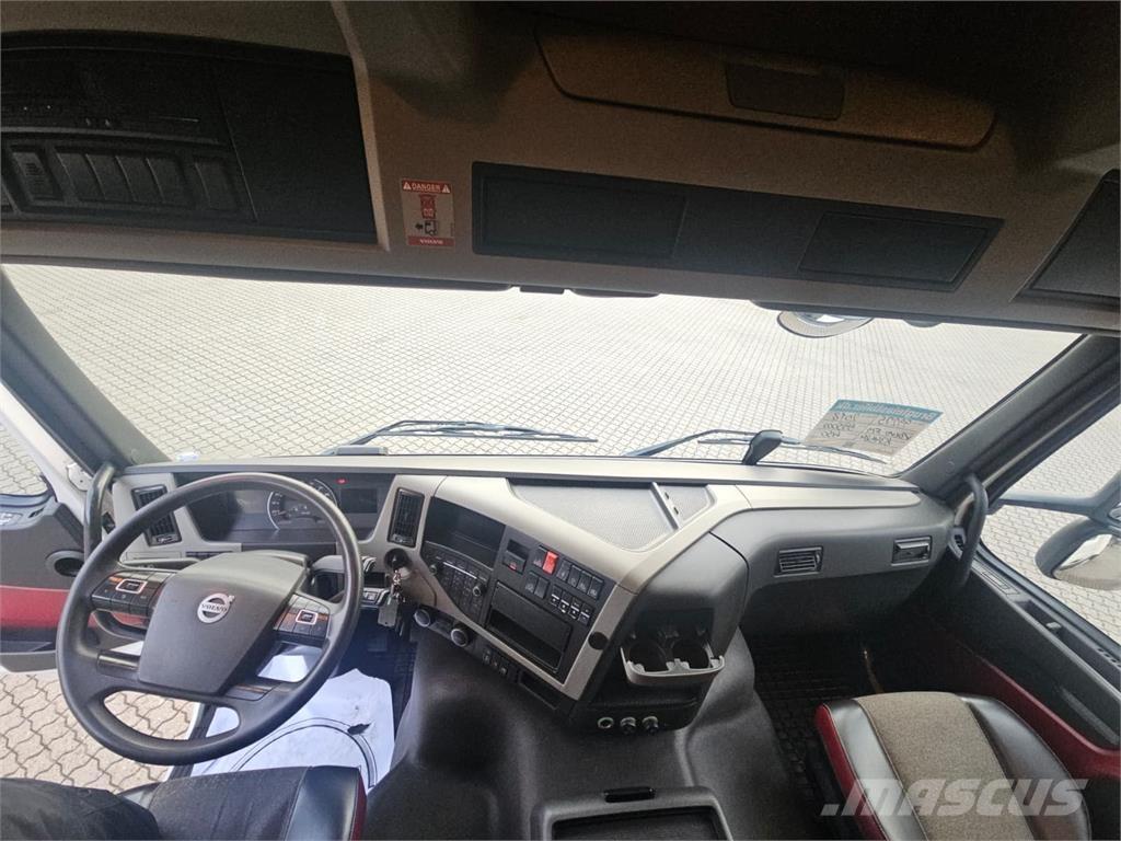 Volvo FM450 Trekkers