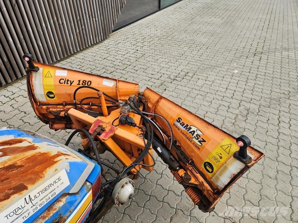 Iseki GEARMODEL Compacttrekkers